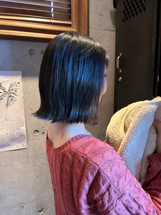 ミディアム 縮毛矯正／艶カラー アオキタイキのヘアスタイル