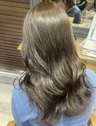 セミロング カラー 和田 直也のヘアスタイル