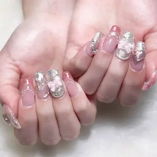 ネイル KARI ネイルサロンのネイルデザイン