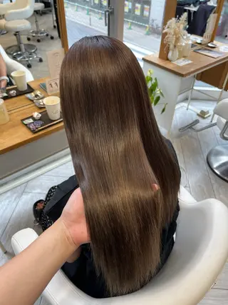 ロング カラー AVANCE. chisatoのヘアスタイル