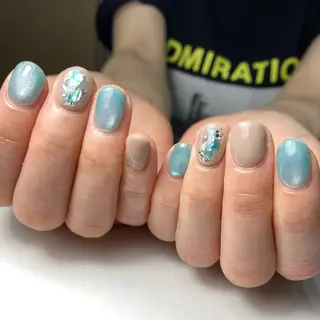 ネイル Legit nail salonのネイルデザイン
