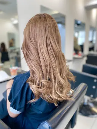 ロング カラー レイヤーカット 赤み消し　店長/大和のヘアスタイル