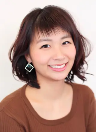 ミディアム カラー パーマ 小西 裕大のヘアスタイル
