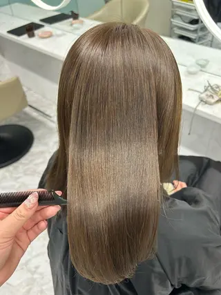 ミディアム Pinq she Ayana👀🤍のヘアスタイル