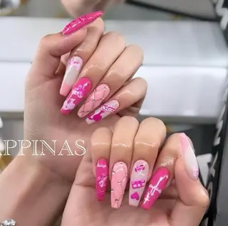 ネイル HAPPINAS🍒 くるみのネイルデザイン
