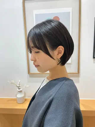 ショート ARMONY秋山輝也 コテ巻き風パーマ特化のヘアスタイル
