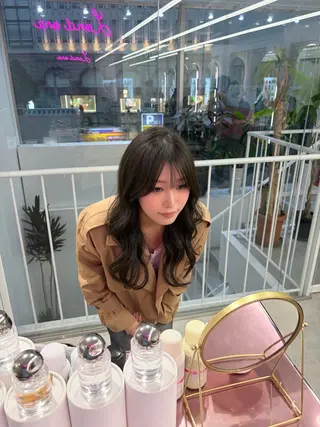 ロング レイヤー・ボブ カラーYoshidaのヘアスタイル