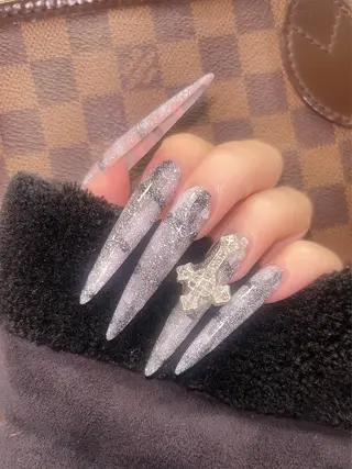 ネイル Y. 🍒maki🍒ྀིのネイルデザイン
