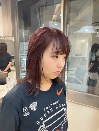 ミディアム カラー tiel 小山莉々のヘアスタイル