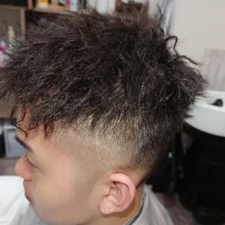 ショート パーマ メンズ 齋藤 直也 MILIKE F4のヘアスタイル