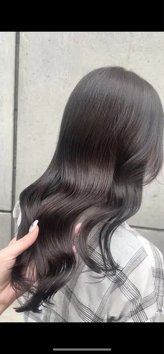 ロング カラー ご新規様限定 透明感カラーKANAのヘアスタイル