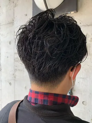ショート ミルクティーベージュ ブリーチ 店長 清水のヘアスタイル