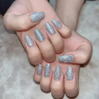 ネイル UNELMA _ERIKAのネイルデザイン