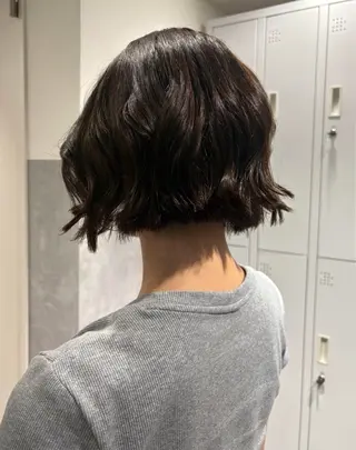 カラー ベージュ、ブラウン ／ボブ　ユミのヘアスタイル