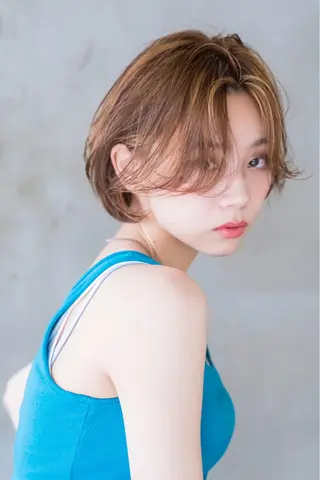 ショート KAREN🕊️ 大宮美容室のヘアスタイル