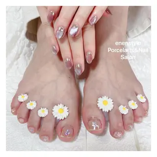 ミディアム ネイル 🐾enen style 🐾のネイルデザイン