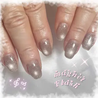 ネイル LAVISH sakiのネイルデザイン