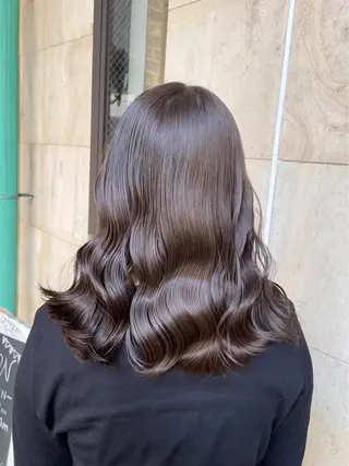 セミロング 韓国系レイヤー特化 hiroのヘアスタイル