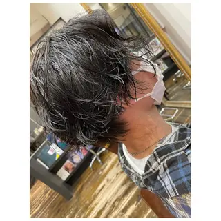 ショート カラー パーマ くるくるパーマ aikoのヘアスタイル