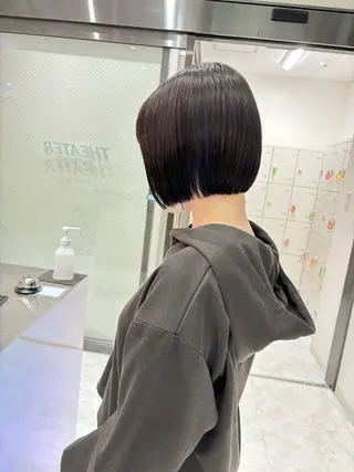 ショート トレンドレイヤー No.1/KOHEIのヘアスタイル