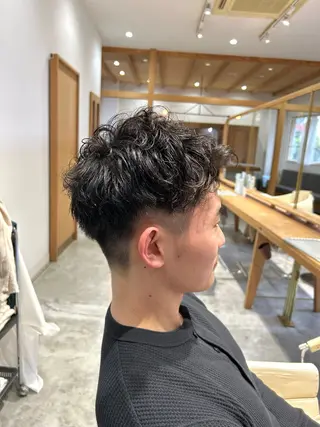 ショート パーマ メンズ 佐藤 悠生 メンズパーマ.カットのヘアスタイル