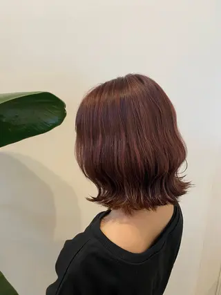 ミディアム カラー 大久保 梨音のヘアスタイル