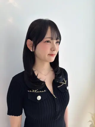 セミロング 🩵HIYORI /栄/レイヤーカットのヘアスタイル