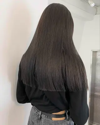 ロング 佐伯 和佳のヘアスタイル