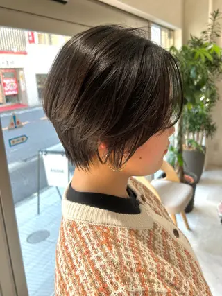ショート 横浜/韓国レイヤー /透明感カラー🌷のヘアスタイル