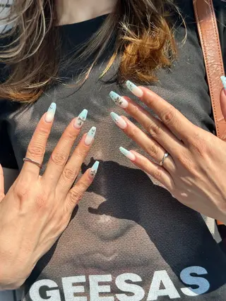 ロング yuka ⭐︎のネイルデザイン