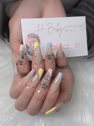 ネイル H.baby Nail Salonのネイルデザイン