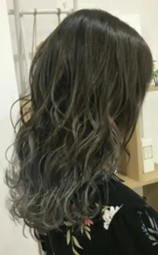 セミロング 長田 広樹のヘアスタイル