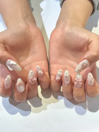 ネイル REINA .のネイルデザイン