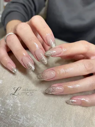 ネイル Lumos Rikaのネイルデザイン