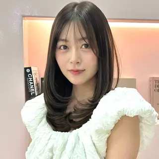ミディアム 🤍髪質改善 🤍透明感カラー🤍のヘアスタイル