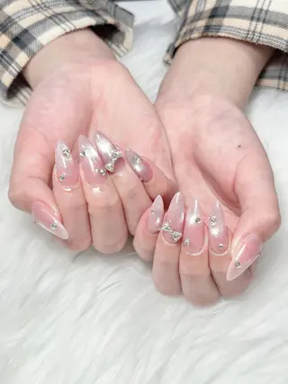 ネイル AURA NAIL 上前津のネイルデザイン