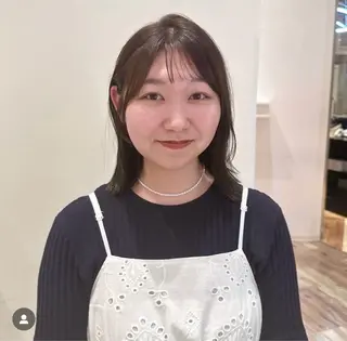 ミディアム カラー K-two谷町❄️ hinaのヘアスタイル