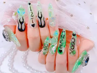 ネイル MARHCHU NAILのネイルデザイン