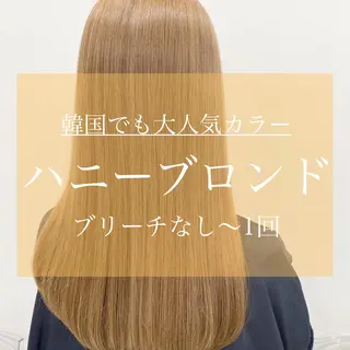 ロング カラー ハイトーン×レイヤー カットTAKUMIのヘアスタイル