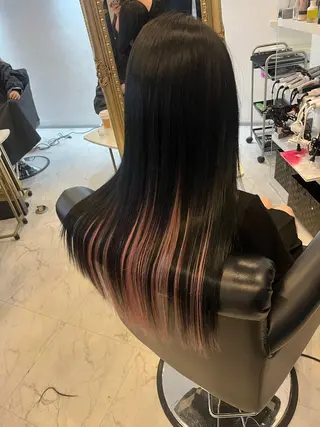 ロング ケアブリーチ&シール エクステの店和田翔莉のヘアスタイル