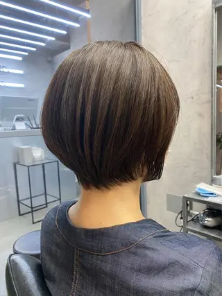 ショート カラー レイヤー× 顔まわり/MIUのヘアスタイル