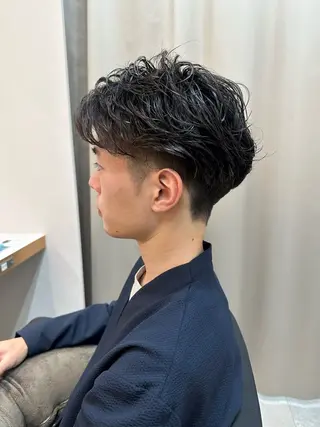 パーマ メンズ LAULEA Renのヘアスタイル