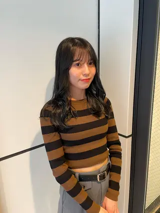 ロング カラー 渋谷 留菜のヘアスタイル