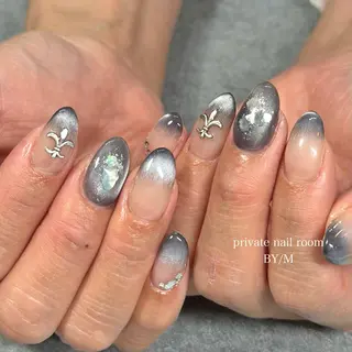 ネイル BY / Mのネイルデザイン