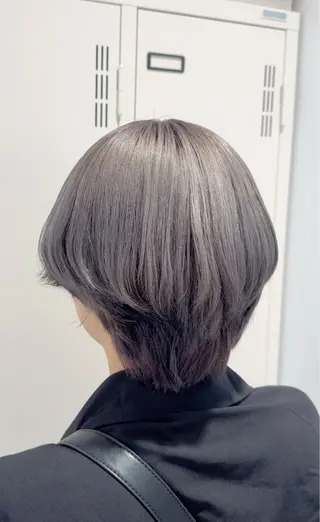 ショート カラー 🎀藤沢ハイトーン ららのヘアスタイル