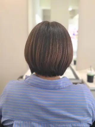 ショート カラー 桐島 令奈のヘアスタイル