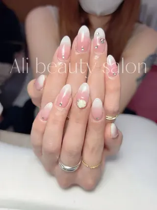 ネイル Ali 新小岩 ネイル専門のネイルデザイン