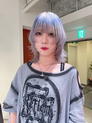 ミディアム さと ちはるのヘアスタイル