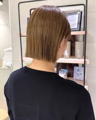 ミディアム パツボブ/レイヤー 西梅田/かえで🎀のヘアスタイル