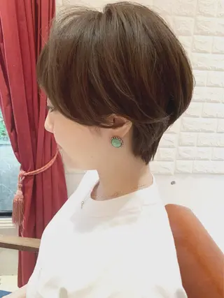 ショート 大人女性ショート専門 tomodaのヘアスタイル